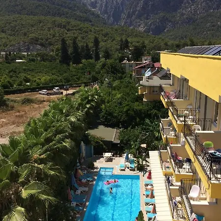 ホテル Santana ベルディビ