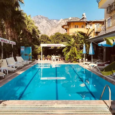 Santana ホテル 3*