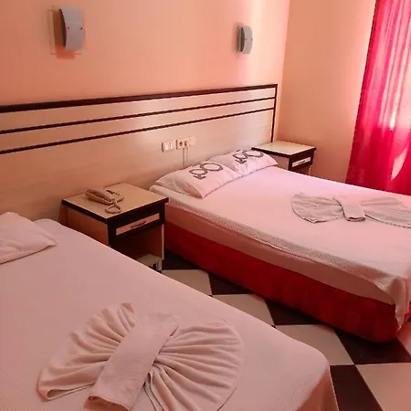 Hotell Santana 3*